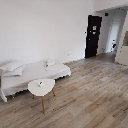 Delfin Apartment *
