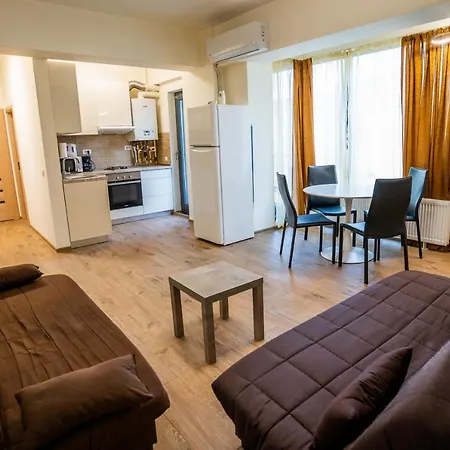 Delfin Apartament *
